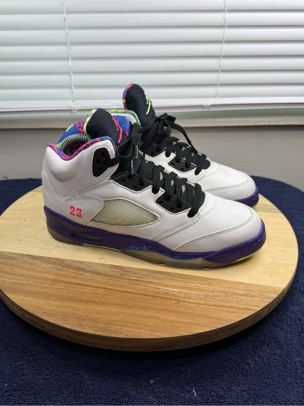 Air Jordan 5 Retro GS White Purple Pink Sneakers (Boys 5.5 Women’s 7)